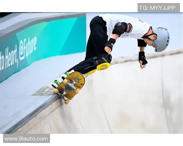 滑板战术与团队协作:探秘武汉滑板队的成功运营模式与发展策略 滑板战术与团队协作:探秘武汉滑板队的成功运营模式与发展策略